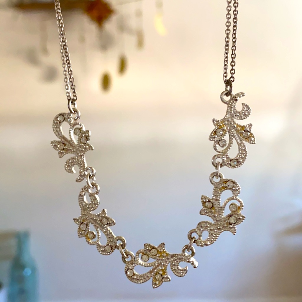 Silver Tone Crystal Necklace 39$